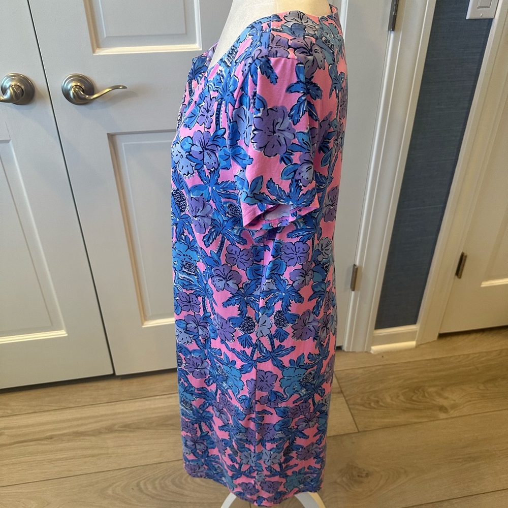 Lilly Pulitzer Pink and Blue Floral V-Neck Dress - Picture 6 of 13
